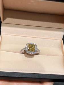 Anillo de halo con racimo de gemas de moissanita amarilla de 7 mm, plata 925 original, regalo para pareja, engaste de garra - Product Image 2