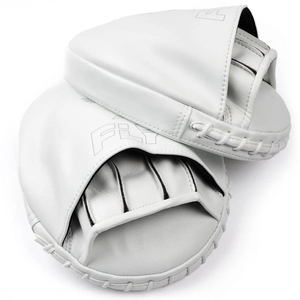 Cibles de frappe Fly Boxing en PU blanc, durables, pour l'entraînement en salle, l'entraînement et la pratique, et mitaines de frappe professionnelles en cuir pour le boxe - Product Image 5