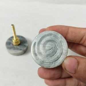 Perilla de gabinete de mármol gris pulido Manija de piedra artesanal para cajón y herrajes de puerta para guardarropa - Product Image 5