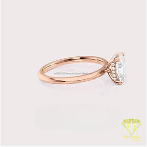 Bague de fiançailles en or rose avec diamant de laboratoire taille coussin, solitaire classique, bague de promesse et de mariage - Product Image 2