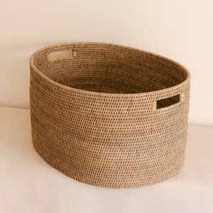 Panier ovale en rotin tissé à la main, prix compétitif, organiseur pour la maison, paniers de rangement naturels - Product Image 1