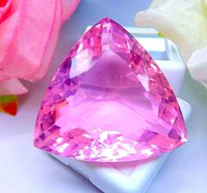 Gemas Zubeda, Topacio Rosa Natural, Corte Trillón, Gema Suelta, Piedra de Nacimiento de Diciembre, Calidad Premium para Joyería, Gema de Rajasthan - Product Image 1