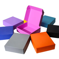 Boîte-cadeau d'impression couleur de logo personnalisé vente en gros de boîte-cadeau d'emballage de papier de vêtement boîtes en carton ondulé