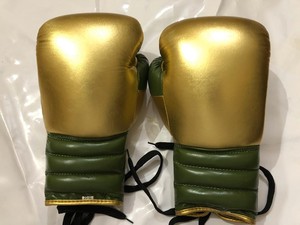 Guantes de Boxeo de Cuero Vacuno de Marca Privada para Propietarios de Gimnasios, Clubes, Distribuidores Mayoristas, Guantes de Entrenamiento Profesional para Clubes de Boxeo - Product Image 2