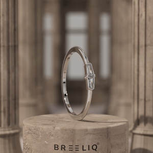 แหวนเพชรทรงบาแกตต์เรียวเล็ก ทองคำแท้ 14K เพชรเพาะเลี้ยง แหวนเดี่ยวเรียบหรู ดีไซน์ทันสมัย เครื่องประดับชั้นดี - Product Image 1