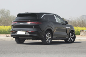 Nuevo y Popular SUV BYD Tang L DM-p 4WD de 5 Puertas y 7 Asientos, Tamaño Mediano-Grande, Modelo 2025 - Product Image 6