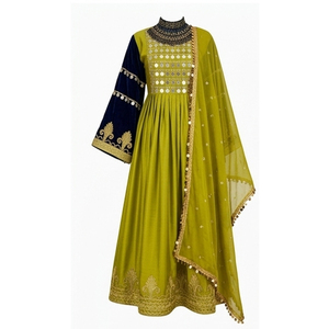 Nuevo Vestido Afgano Kuchi para Mujer, Salwar Kameez Tradicional Hecho a Mano, Ropa de Boda, Corte Holgado, Vestido Étnico Afgano Kuchi - Product Image 1