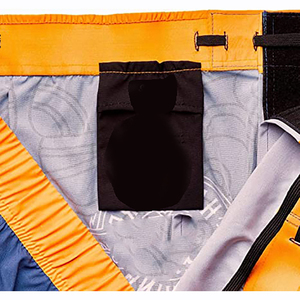 Shorts de boxe MMA LAMA INDUSTRIES bleu-orange, design par sublimation, respirants, protecteurs, écologiques, durables, en polyester. - Product Image 6