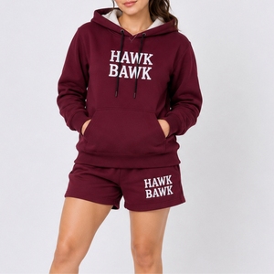 Ensemble short et sweat à capuche pour femme – Style lounge premium, tissu doux et confortable, mode décontractée moderne, coupe ample et relaxante - Product Image 1