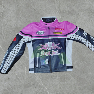 Chaqueta de cuero unisex negra con tachuelas, estilo motero, para carreras, con remaches, estilo rock, con capucha, cierre de cremallera, para invierno - Product Image 2