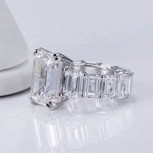 Bague de fiançailles en diamant de laboratoire taille émeraude platine 1 carat avec pierres latérales baguette, plaqué or 18 carats, bijoux unisexes tendance - Product Image 3