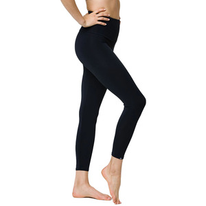 Leggings de yoga pour femmes, design personnalisé, spandex/polyester, extensibles dans quatre directions, antibactériens, avec cordon de serrage, pour l'entraînement - Product Image 3