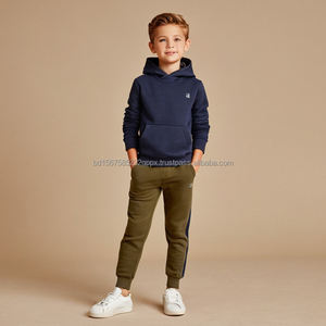 Sweat-shirt à capuche en coton tricoté décontracté et élégant pour garçons, anti-rétrécissement, imprimé, fabriqué au Bangladesh pour enfants - Product Image 3