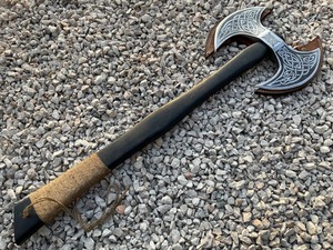 Hacha Vikinga de Acero de Damasco Forjada a Mano de BA Enterprises |   Hacha Táctica Industrial/de Bricolaje de 4 3/4 Pulgadas con Mango de Madera Recubierto de Cuero - Product Image 6