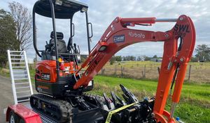 EN VENTA: Miniexcavadora Kubota U17-3 de 1.7 Toneladas, Excavadora de Orugas de 16.1 HP para Construcción Agrícola - Product Image 3