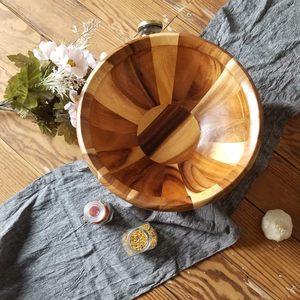 Grand saladier en bois d'acacia fait main – Bol rustique pour salades et fruits – Centre de table pour cuisine et salle à manger - Product Image 2