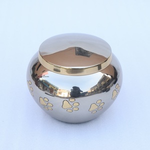 High Quality Modern Brass Odyssey Pet Cremation Urns Electroplated Custom Paw Engraved Nickel Shiny for Pet Ash Storage - Product Image 2