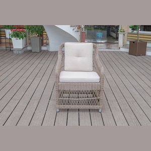 Chaise en osier de luxe SAND pour l'extérieur avec dossier haut, idéale pour les villas et les complexes hôteliers - Product Image 4
