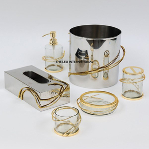 Accesorios de Baño de Metal Premium con Detalles de Cristal, Ideales para Baños de Huéspedes y un Atractivo Interior de Lujo - Product Image 4