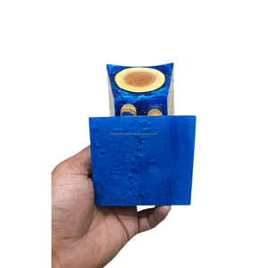 Quemador de Incienso de Resina Azul Hecho a Mano de Lujo, Soporte de Incienso Árabe de Madera Natural para una Decoración Elegante del Hogar - Product Image 5
