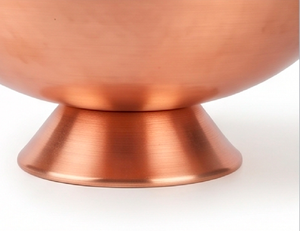 Frutero de cobre con acabado pulido, diseño moderno, tazón de metal duradero para servir frutas y aperitivos, ideal para regalar. - Product Image 2
