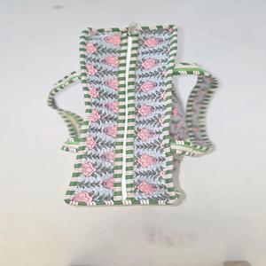 Quilted Cotton Geometric Pattern Tote Bag with Zipper Closure Shopping & Travel Bag - Product Image 2