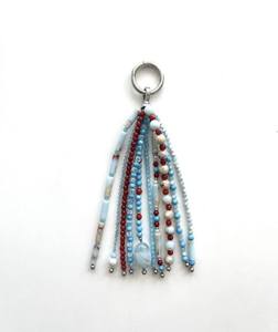 Porte-clés décoratif artisanal haut de gamme avec des perles et des broderies complexes pour les amateurs de mode - Product Image 5