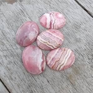 Cabochon ovale en rhodochrosite, pierre précieuse calibrée à dos plat, pierre en vrac pour la fabrication de bijoux, fournitures artisanales, objets de collection - Product Image 3