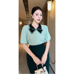 Blouse ODM pour femme toutes saisons en modal à manches courtes raglan avec col à nœud noir, haut uni formel de type classique - Product Image 1