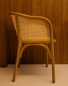 Chaise de salle à manger moderne en rotin avec pieds en teck tressé à la main, assise et accoudoirs en similicuir, mobilier de maison - Product Image 3