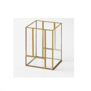 Lanterne décorative en métal, en laiton, design élégant, pour la décoration de table, pour terrarium et hôtel - Product Image 1