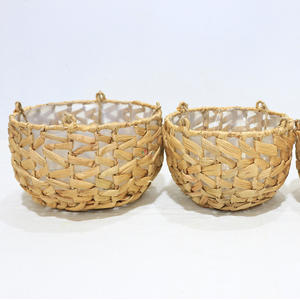 Paniers de jardinières en jonc de mer suspendus tissés à la main Pots de fleurs décoratifs naturels écologiques pour la maison jardin - Product Image 5