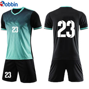 Maillot de football court personnalisé imprimé par sublimation, en Spandex/Coton, respirant, séchage rapide, anti-bactérien - Product Image 3