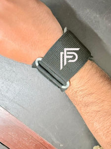 Sangles de poignet souples en néoprène pour machines à câbles – Manchettes de musculation robustes pour les soulevés latéraux et les exercices de traction - Product Image 3