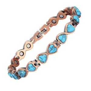 Medalla Kada con Diseño de Corazón y Tema de Amor, Chapada en Oro de 18K, con Circonita Cúbica, Antideslustre, Hipoalergénica y Ecológica para Mujer - Product Image 6