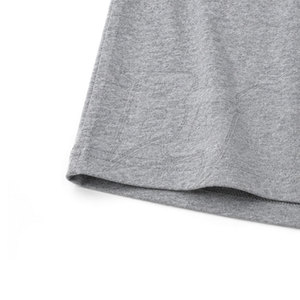 Camisetas deportivas extragrandes para hombre, personalizadas con impresión, fabricadas con tela de poliéster para gimnasio, entrenamiento y running. - Product Image 6