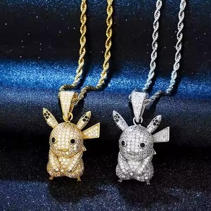 Pendentif Hip Hop Premium en Argent Plaqué Or Blanc avec Détails Inspirés des Diamants pour Hommes et Femmes - Product Image 3