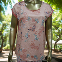 Chemisier d'été décontracté vintage pour femme avec imprimé floral, devant en satin, dos en viscose, appliques écologiques, boutons, fabriqué en Inde