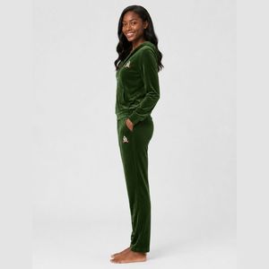Ensemble sweat à capuche et jogging en velours pour femme, coupe confortable, tissu velours de qualité supérieure, idéal pour les boutiques, la vente en gros et la personnalisation de la marque. - Product Image 5