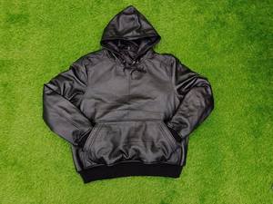 Blouson Bomber Homme Noir Personnalisé en Cuir Premium Style Streetwear Décontracté – Veste d'Hiver Tendance - Product Image 1