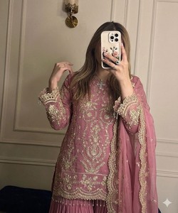 Salwar Kameez Dupatta de Georgette con Bordado de Diseñador, Traje Tradicional Étnico para Mujer, Atuendo para Bodas y Fiestas, Multicolor, Secado Rápido - Product Image 2