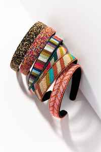 Diadema Exclusiva Negra con Flores y Cuentas, Hecha a Mano con Pedrería de Cristal, Adorno de Moda para el Cabello, Estilo Boutique - Product Image 6