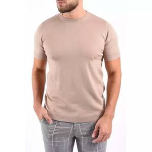 เสื้อยืดแขนสั้นคอกลมสีเบจสำหรับผู้ชาย ทรงเข้ารูป สไตล์ลำลอง สีพื้น ผ้าฝ้ายเจอร์ซีย์ ระบายอากาศได้ดี - Product Image 2