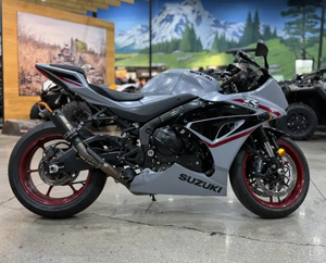 Motocicleta Deportiva GSX-R 1000 NUEVA y Económica 2023, 1000cc - Product Image 6