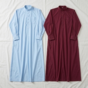Qamis Homme en Coton Modeste à Manches Longues Coupe Ample Robe Islamique Couleur Unie Légère Robe de Prière Personnalisable OEM - Product Image 1