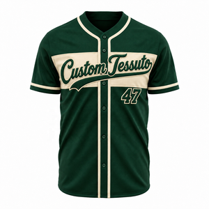TESSUTO Camiseta de Béisbol Verde Oscuro con Apliques de Banda Crema, Abotonada, 100% Poliéster, Estilo Japonés Coreano, Moda Urbana para Hombre - Product Image 1