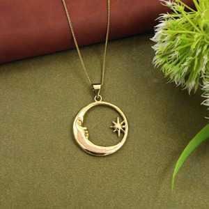 Collar con colgante circular de luna dorada en latón, estilo bohemio, vintage, para mujer. - Product Image 1