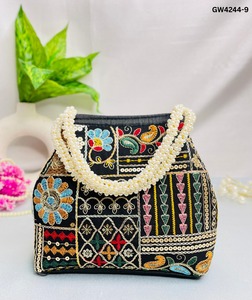 Bolso Potli Rajastaní de Lino Multicolor con Lentejuelas, Cierre Magnético, Forma de Silla de Montar, Hecho a Mano, de Diseño, para Bodas, para Mujeres y Niñas, para la Noche - Product Image 1