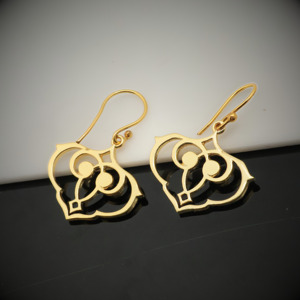 Pendientes colgantes florales huecos chapados en oro de 18 quilates para mujer, pendientes colgantes elegantes y ligeros, joyería - Regalo para ella - Product Image 5