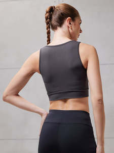 เสื้อชั้นในกีฬาผู้หญิงทรงเข้ารูป คอกว้าง พร้อม ELASTO PLUS - Product Image 2